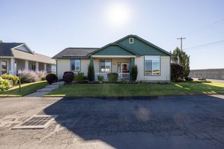 502 SW Sunrise Circle, Metolius, OR 97741