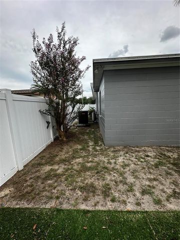 11706 OBAN AVENUE, Tampa, FL 33617