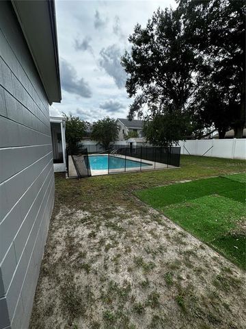 11706 OBAN AVENUE, Tampa, FL 33617