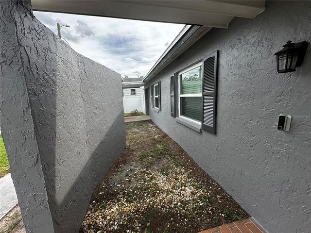 11706 OBAN AVENUE, Tampa, FL 33617