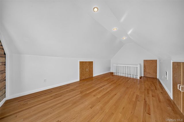 46-19 Iris Lane, Great Neck, NY 11020