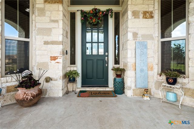 105 E Doucet Cove, Hutto, TX 78634