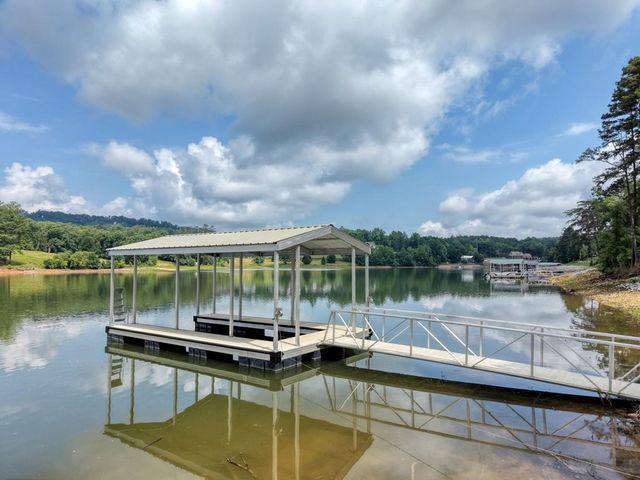 38 Edgewater Lane, Blairsville, GA 30512