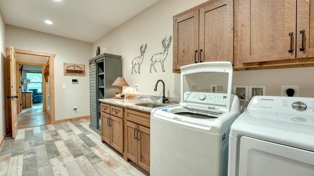 38 Edgewater Lane, Blairsville, GA 30512