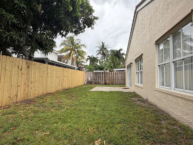 3386 Treasure Lane, Margate, FL 33063