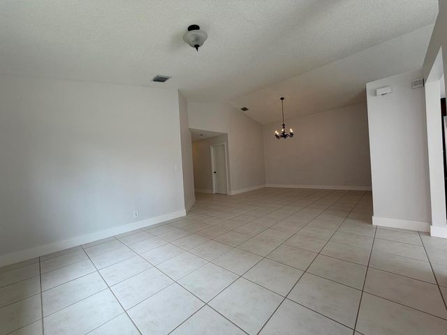 3386 Treasure Lane, Margate, FL 33063