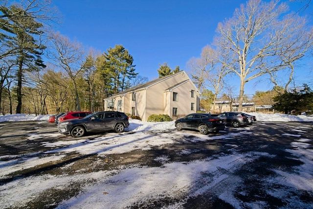 165-R Chestnut St 2, Foxboro, MA 02035