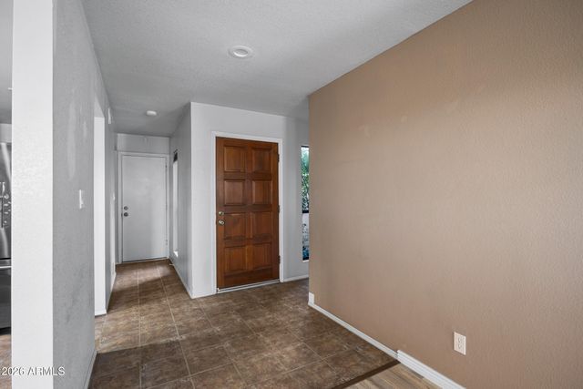 1920 E MARYLAND Avenue 31, Phoenix, AZ 85016