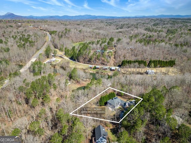 440 River Bridge Loop, Cornelia, GA 30531