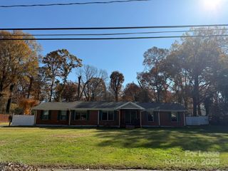 6124 Williams Road, Charlotte, NC 28215