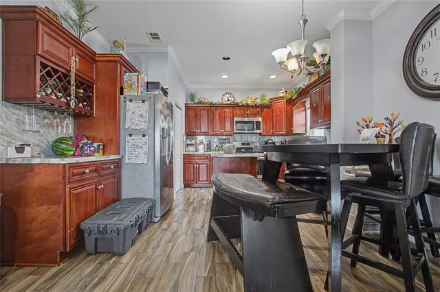 2217 Grover Avenue, Galveston, TX 77551