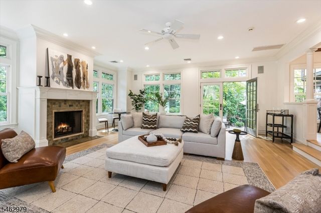 121 Christopher St, Montclair Twp., NJ 07042