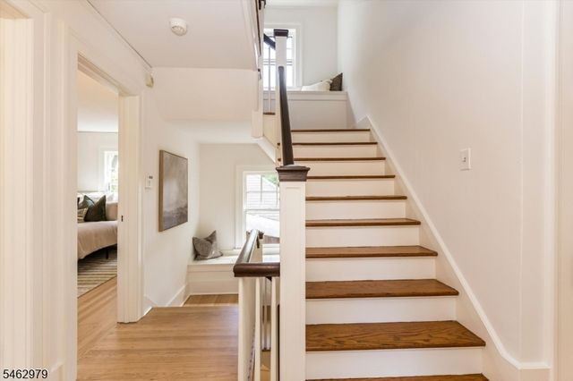 121 Christopher St, Montclair Twp., NJ 07042