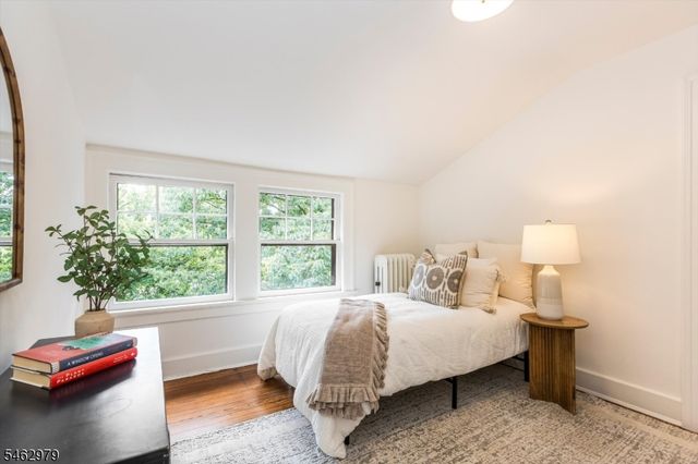 121 Christopher St, Montclair Twp., NJ 07042