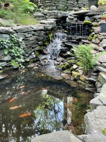 121 Christopher St, Montclair Twp., NJ 07042
