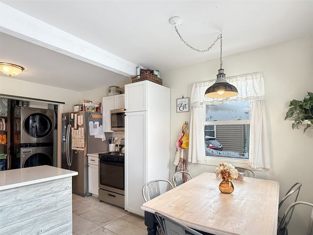 2519 E Aurora Avenue, Des Moines, IA 50317