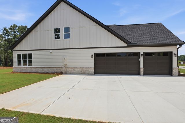 7604 Fern Lane, Lula, GA 30554