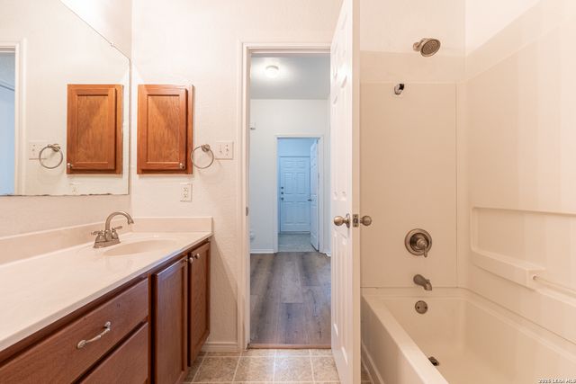 25714 PRESIDIO ALY, Boerne, TX 78015