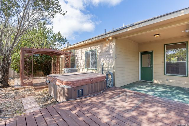 25714 PRESIDIO ALY, Boerne, TX 78015