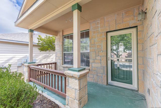25714 PRESIDIO ALY, Boerne, TX 78015