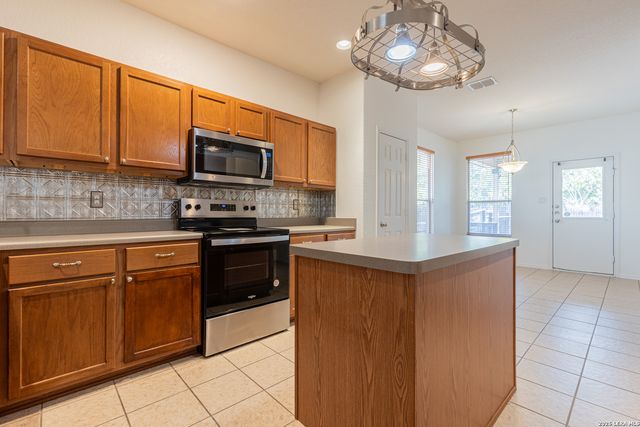25714 PRESIDIO ALY, Boerne, TX 78015