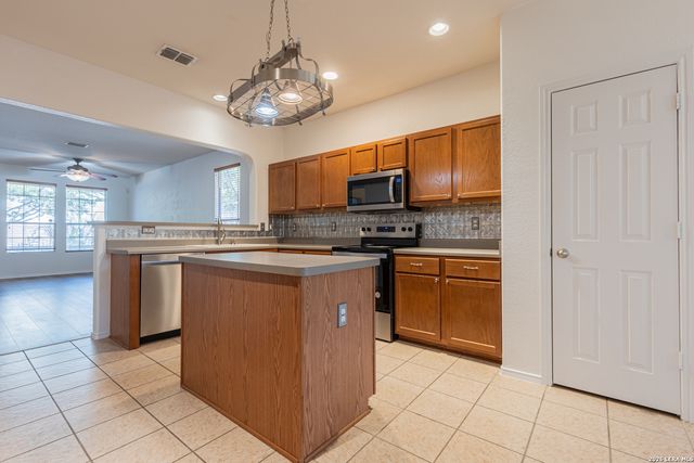 25714 PRESIDIO ALY, Boerne, TX 78015