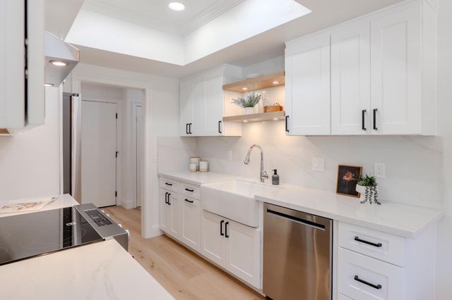 22330 Homestead Road 116, Cupertino, CA 95014