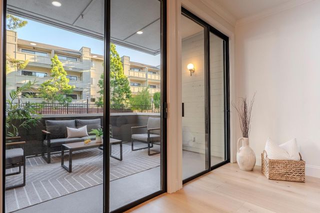 22330 Homestead Road 116, Cupertino, CA 95014