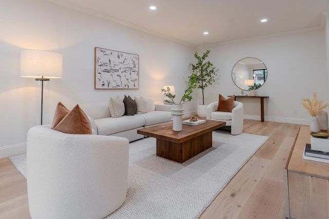 22330 Homestead Road 116, Cupertino, CA 95014