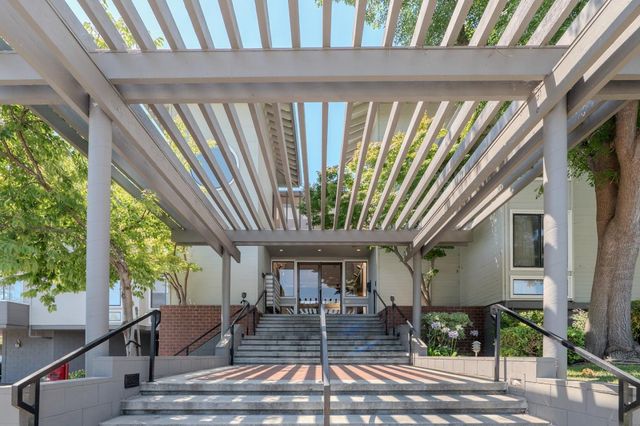 22330 Homestead Road 116, Cupertino, CA 95014