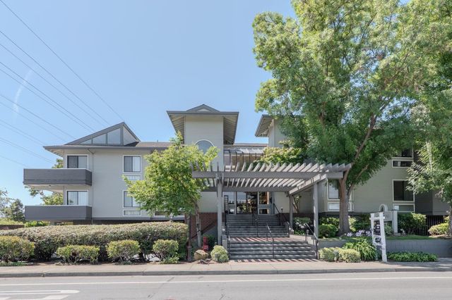 22330 Homestead Road 116, Cupertino, CA 95014