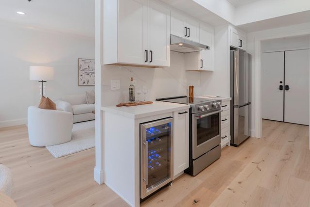 22330 Homestead Road 116, Cupertino, CA 95014