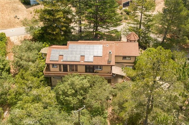 1951 Pierce Avenue, Cambria, CA 93428