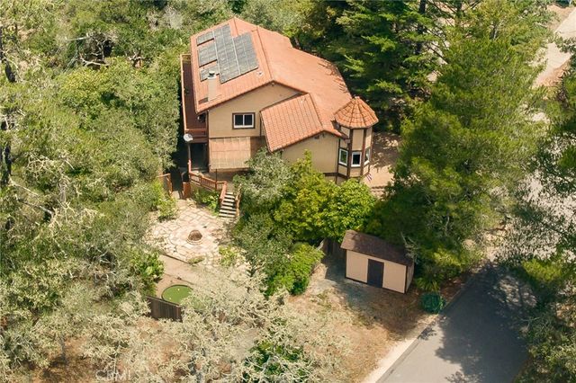 1951 Pierce Avenue, Cambria, CA 93428