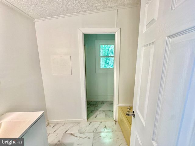 448 EVERGREEN RD, Millville, NJ 08332