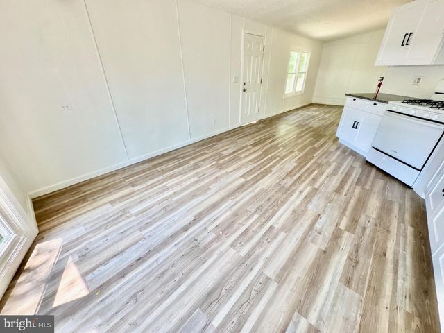 448 EVERGREEN RD, Millville, NJ 08332