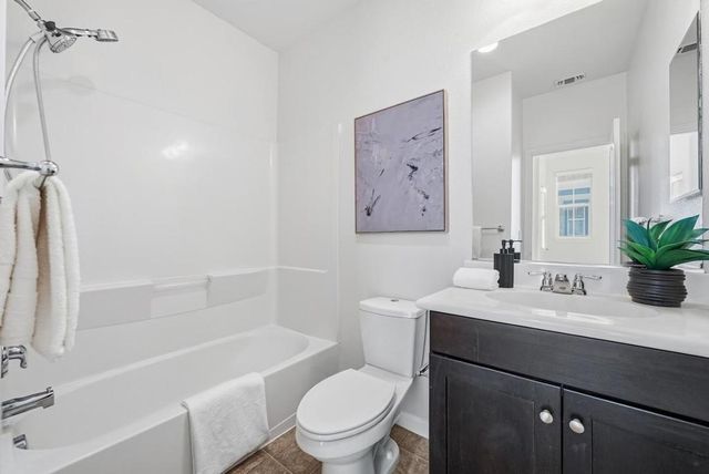 214 Peppermint Tree Terrace 1, Sunnyvale, CA 94086