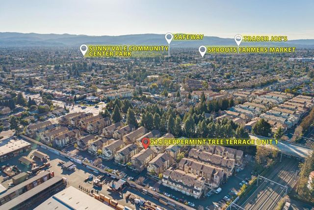 214 Peppermint Tree Terrace 1, Sunnyvale, CA 94086