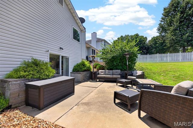 1465 Washingtons Crossing Drive, O'fallon, MO 63366