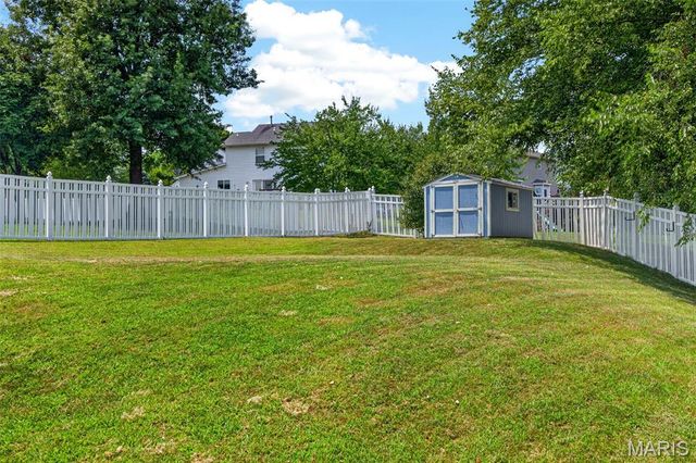 1465 Washingtons Crossing Drive, O'fallon, MO 63366