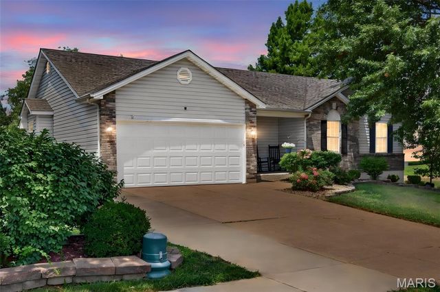 1465 Washingtons Crossing Drive, O'fallon, MO 63366