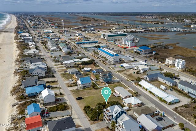 325 N Shore Drive, Holly Ridge, NC 28445