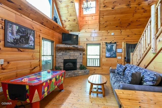 1920 Buckeye View Way, Sevierville, TN 37876