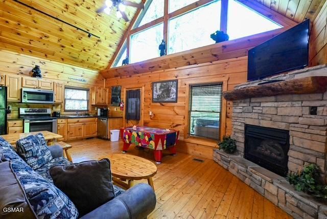 1920 Buckeye View Way, Sevierville, TN 37876