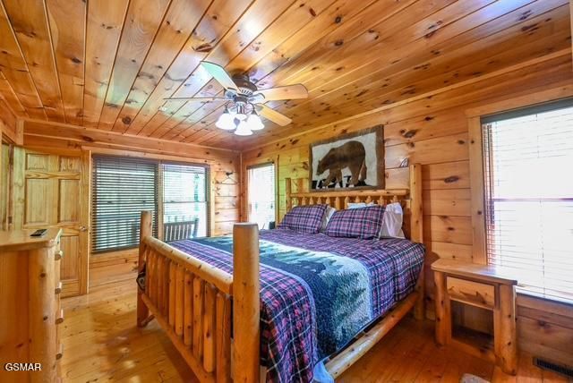 1920 Buckeye View Way, Sevierville, TN 37876