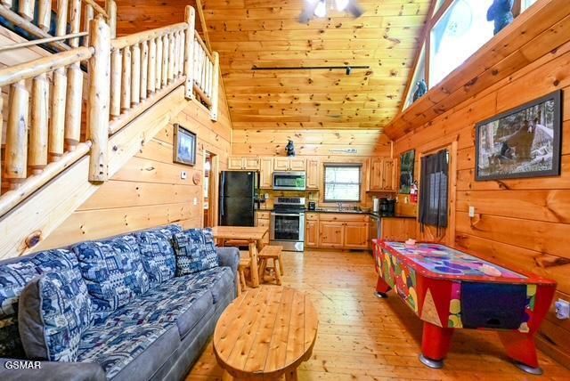 1920 Buckeye View Way, Sevierville, TN 37876