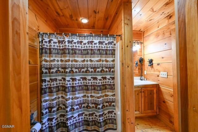 1920 Buckeye View Way, Sevierville, TN 37876
