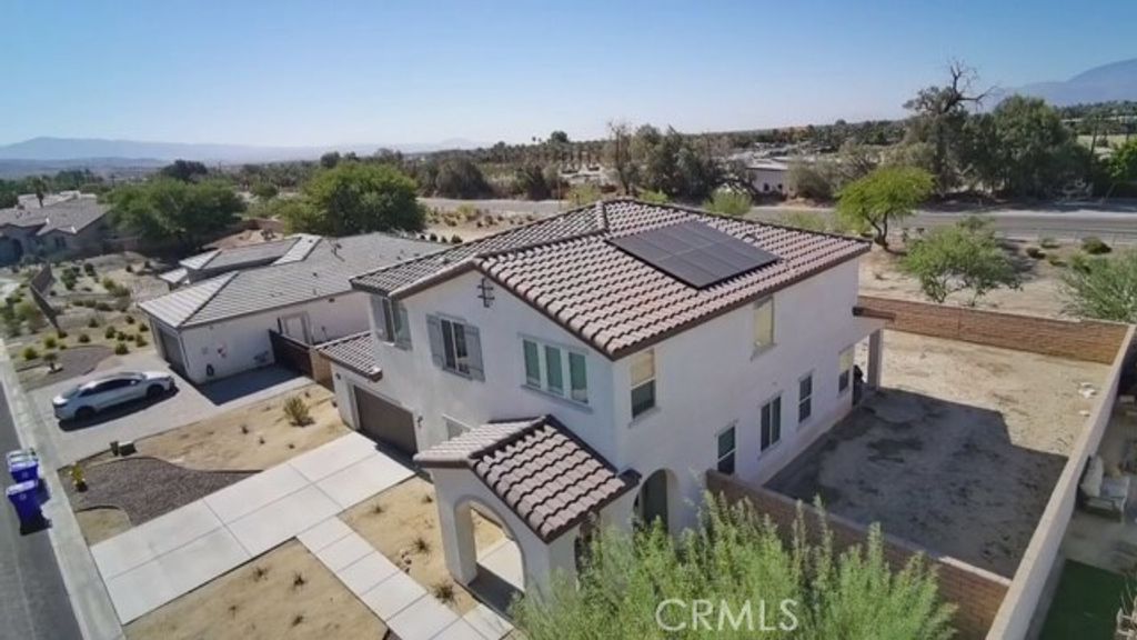 Image 4 of property listing at 79753 Bolton Drive, Indio, CA 92203