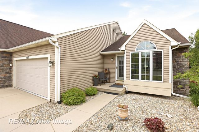 6097 Foxwood Court, Saginaw Twp, MI 48638