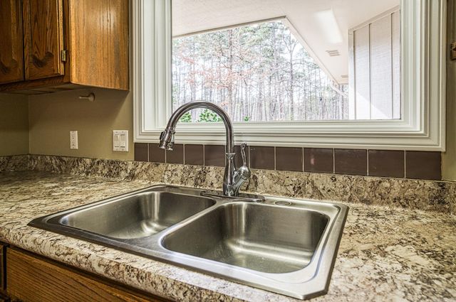 7 Camarzana Lane, Hot Springs Village, AR 71909